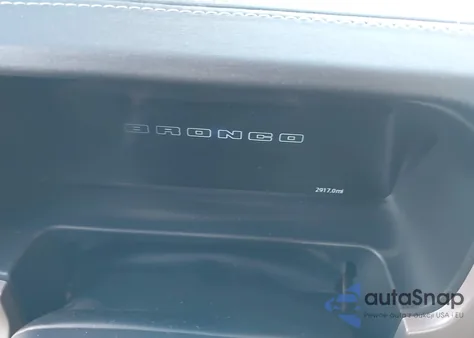 2025 Ford Bronco Outer Banks z USA, uszkodzony, nr VIN 1FMEE8BP3SLB01644